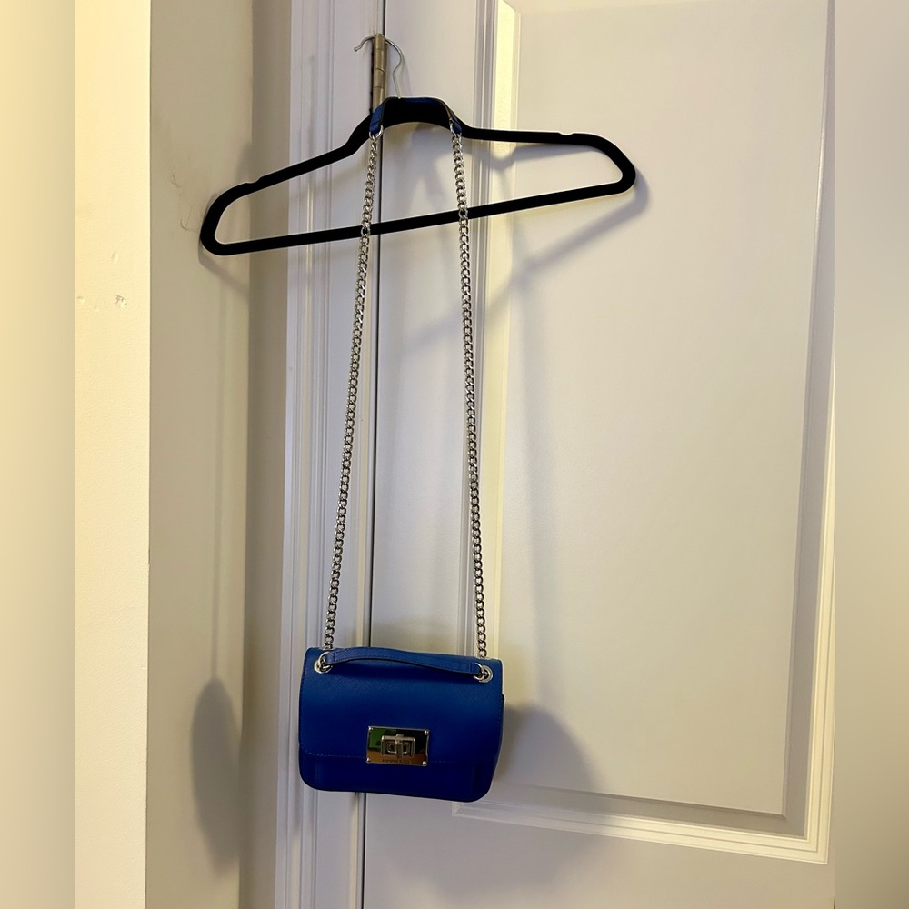 NEW Michael Kors handbag. - Picture 2 of 10